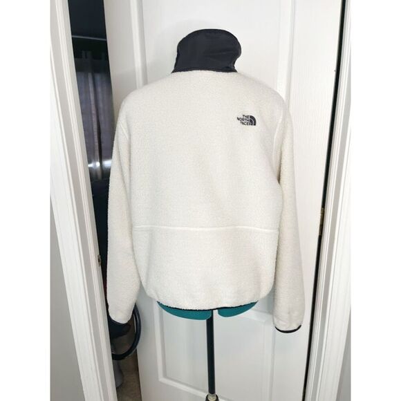 The North Face Fleece Sherpa Full Zip Contrast Trim Collar Pocket Cozy Jacket - Picture 2 of 16